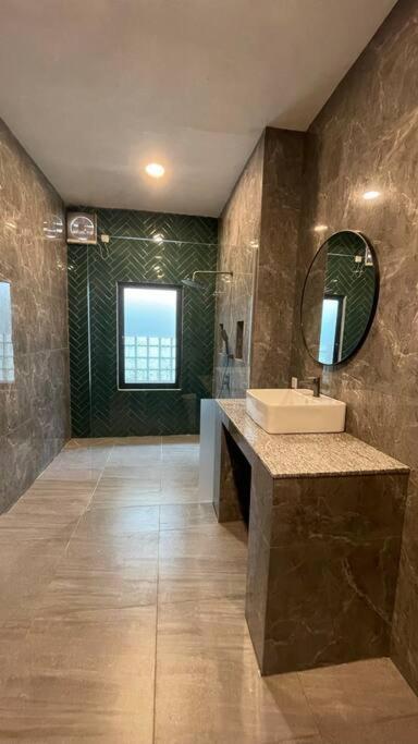 Charis Janda Baik Semi-d 5:3 Bedrooms + Pool