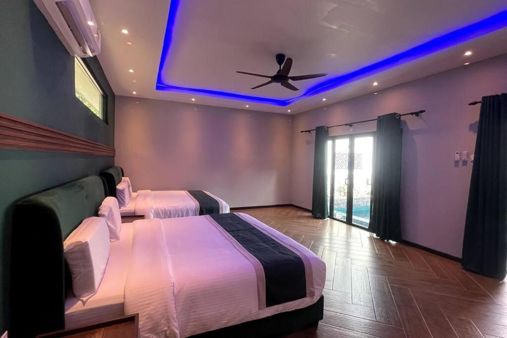 Charis Janda Baik Semi-d 5:3 Bedrooms + Pool